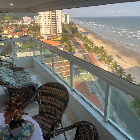 Mongagua Com Vista Para O Mar Pe Na Areia Zewnętrze zdjęcie